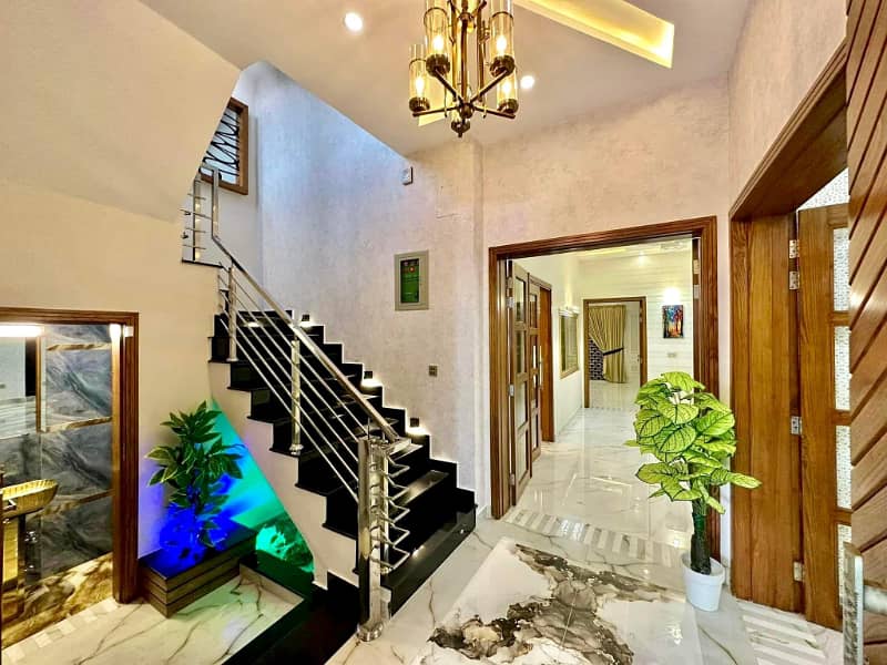 10 Marla Luxury Brand New Double Unit House For Sale in Shaheen Block Bahria Town Lahore 16