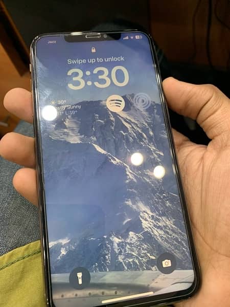 IPhone Xs Max 64GB (HK DUAL SIM PTA APPROVED) 0