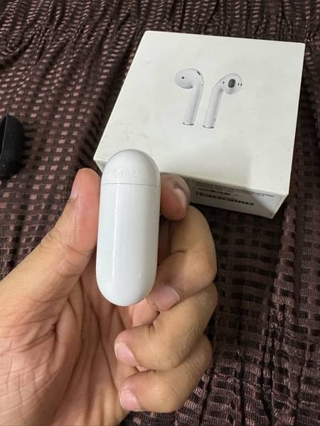 apple airpods 2 wireless 3