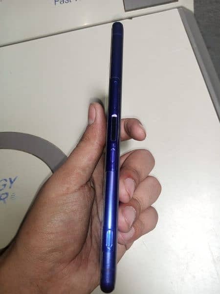 Sony Xperia 1 "With free back cover" 4