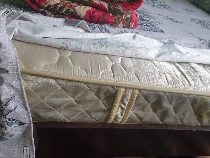 double bed and dressing with computer Meez for sale 0