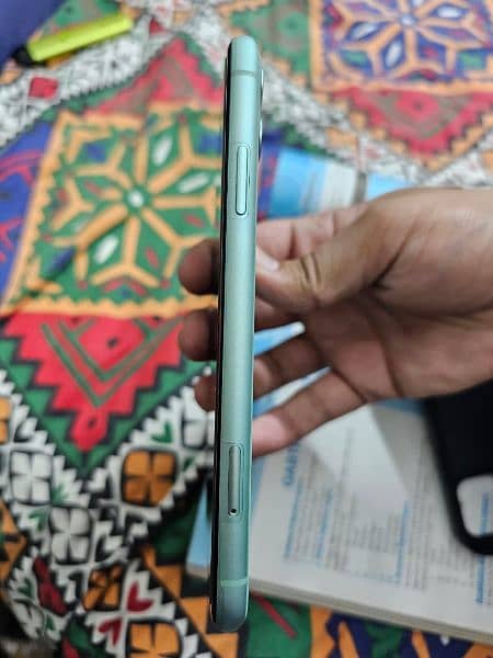 iphone 11 Dua Physical PTA Approved 3