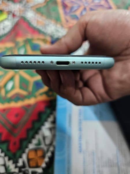iphone 11 Dua Physical PTA Approved 5