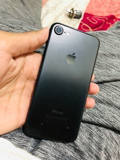 iPhone 7 | PTA Approved