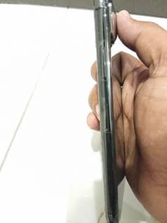 iphone x 64gb like new condition battery health 84%
