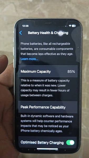 Iphone 11 - 64GB - Non PTA - 85% Battery 6