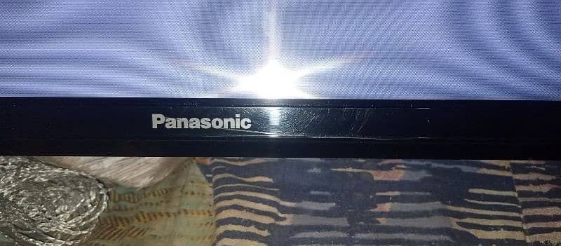 Panasonic LED smart 4K original panel. 0304=5=3025=75call. 43 inch 4