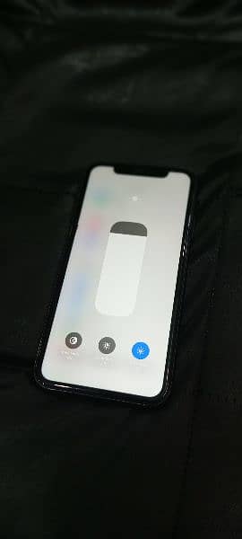 iPhone 11 pTa oproved 64GB (03174765919) 4