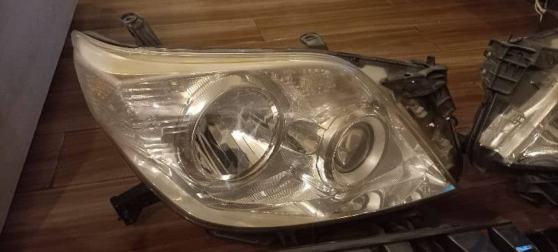 Toyota Prado TX 2.7 2012 front/back headlights + Grill 1