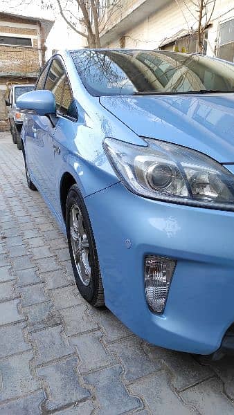 Toyota prius Plug in hybrid PHV G grade 4