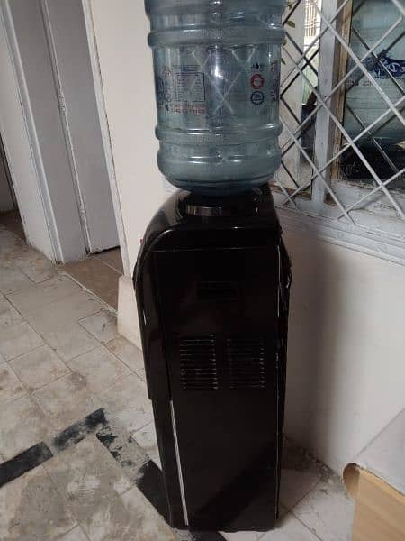 A1 condition used water dispenser.    phone num: 03465466319 2