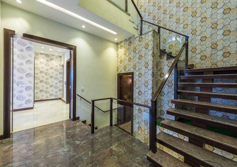10 Marla Modern House For Sale In Dha Lahore 2