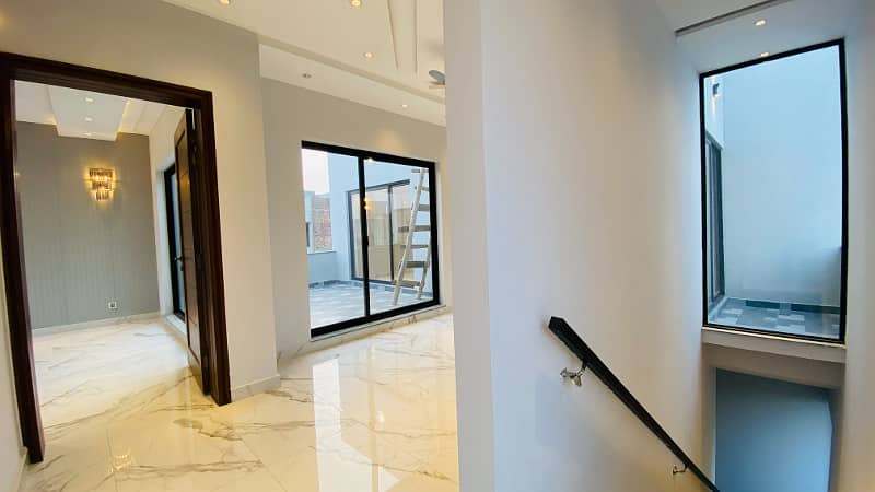 10 Marla 1 Year Old House For Sale In DHA Phase 7 Lahore 15