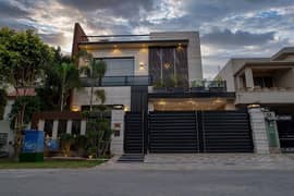 Owner Needy 10 Marla Modern House For Sale In Dha Lahore 0