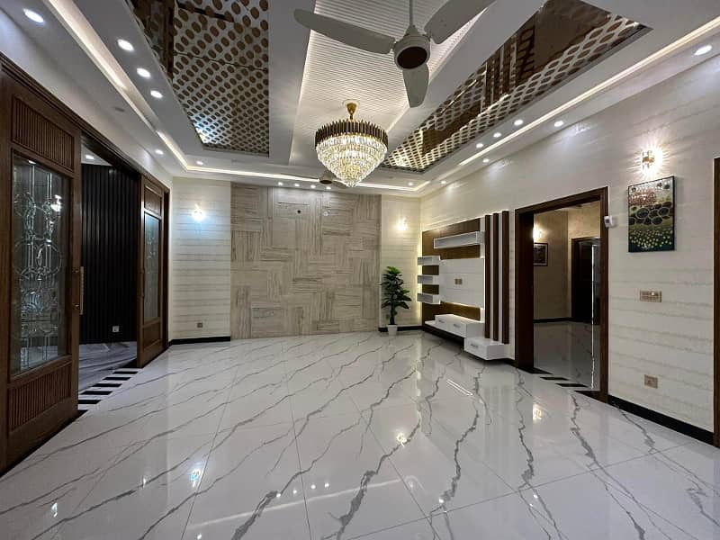 Owner Needy 10 Marla Modern House For Sale In Dha Lahore 5