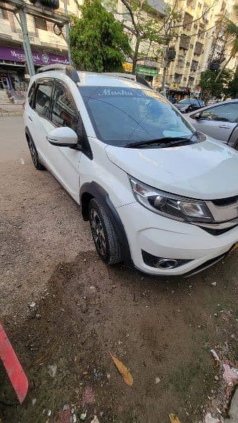 Honda BR-V One hand used 2017 11