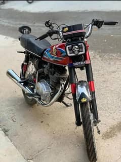 Honda CG 125 2010 modal urgent for sale my WhatsApp 0328/21/28/854