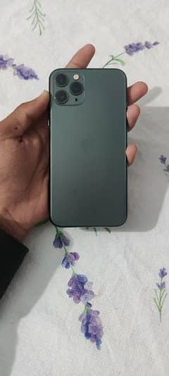 iphone 11 pro Non PTA 10 by 10 (GB 64)