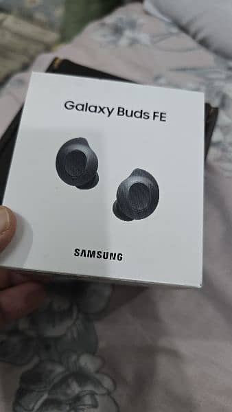 Samsung Buds FE 1