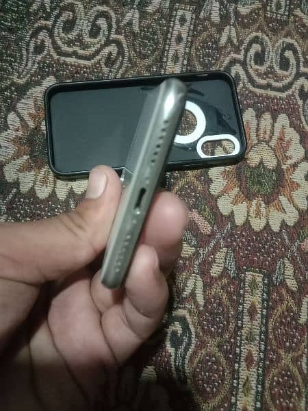iphone x. PTA aproved face id disable battery change condition achi ha 3