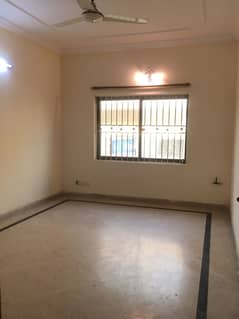 12 Marla Portion For Rent In G15 Islamabad 0