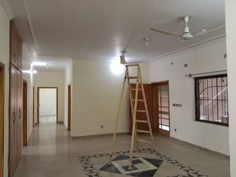 Kanal Ground Portion For Rent in G15 islamabad 8