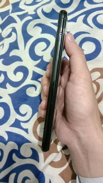 Xiaomi Redmi note 8 with box and original charger 5