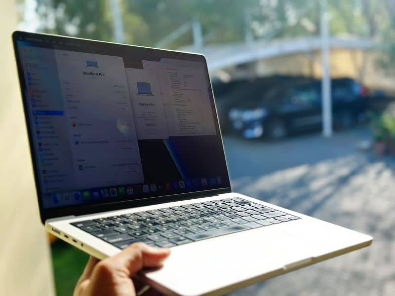 MacBook Pro core i9 16 inch 2019 for sale 1