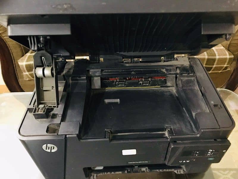Hp Laser Jet Pro MFP M125a printer 5
