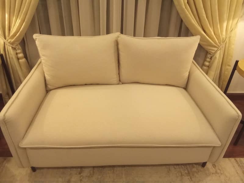 sofa set of 2 , 2seater and 2 ,1 seater 1