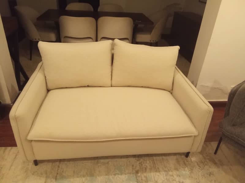 sofa set of 2 , 2seater and 2 ,1 seater 6