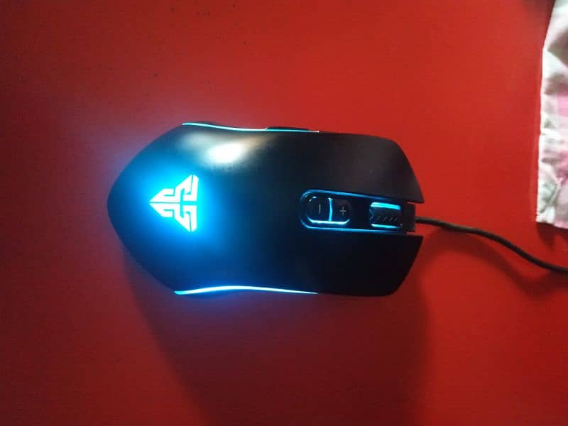 Thorx9 gaming mouse with it software 7