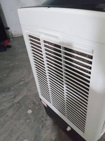 naS Gas Model 9800 Air Cooler Very  good quality 10 by 10 03214302129 2