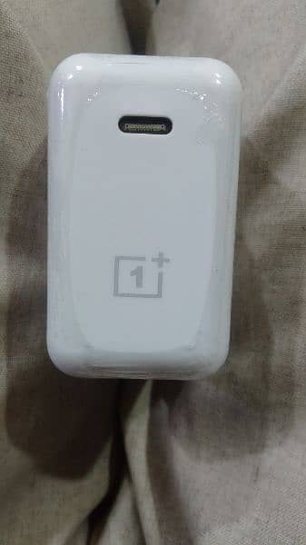 OnePlus 100% original fast charger 3