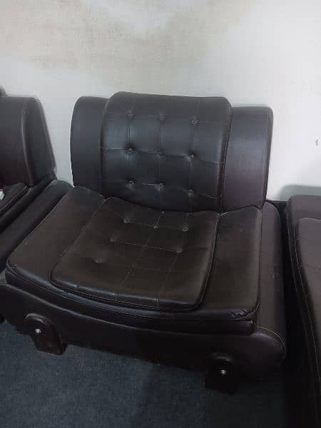 brown color five sitter sofa set for urgent sale 3
