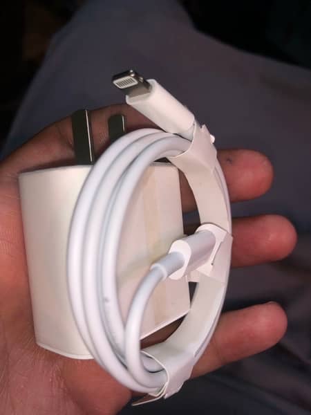 Iphone 14 pro max and 15 pro max Orignal Charger 1