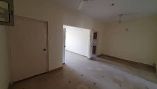2 Bed Dd 2nd Floor Available For Sale In Big Bukhari Commercial
