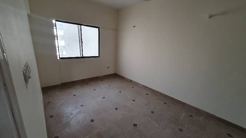 2 Bed Dd 2nd Floor Available For Sale In Big Bukhari Commercial 6