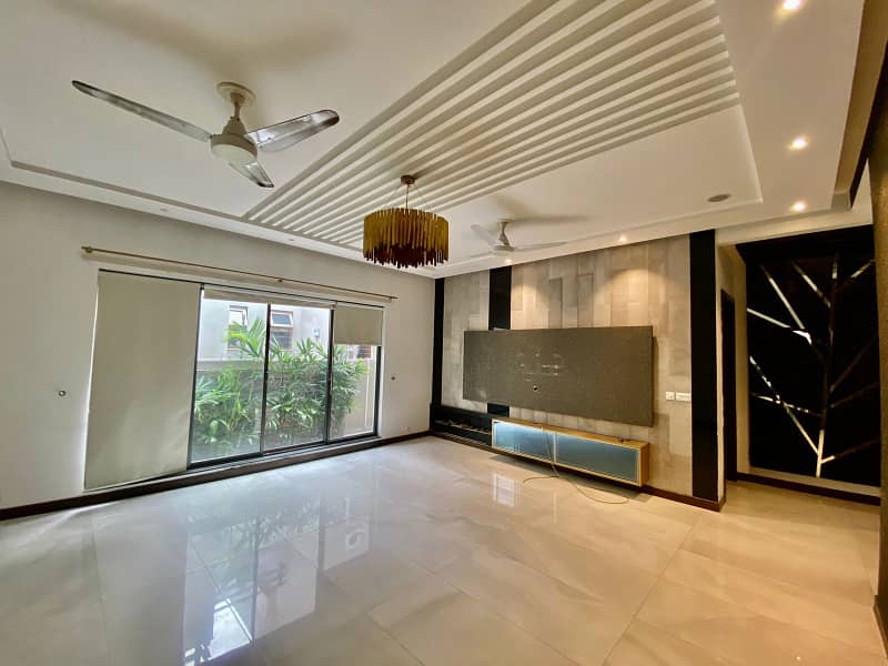 Most Luxurious 1 Kanal House Is Available For Rent In Phase 6 Dha 12