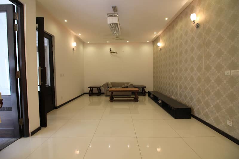 A Modern Design 1 Kanal Luxurious House Is Available For Rent In DHA, Lahore. 11
