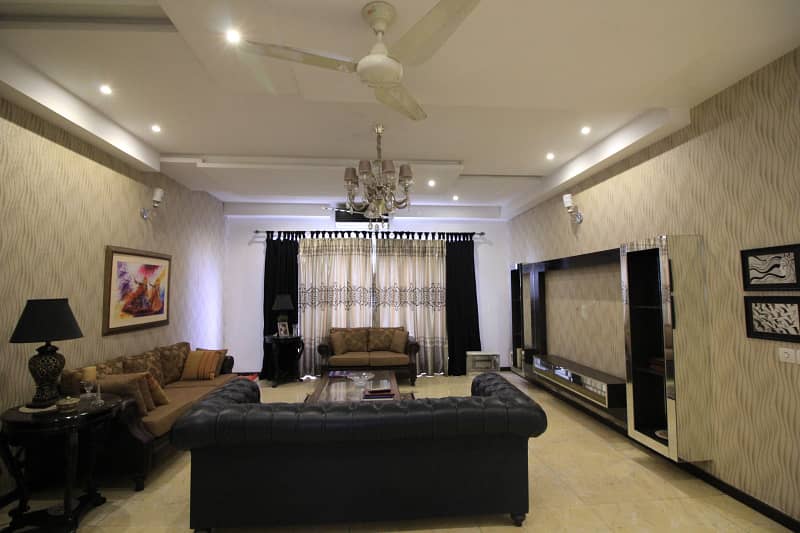 A Modern Design 1 Kanal Luxurious House Is Available For Rent In DHA, Lahore. 24