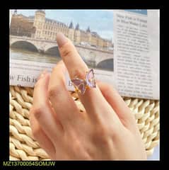 Butterfly style crystal ring