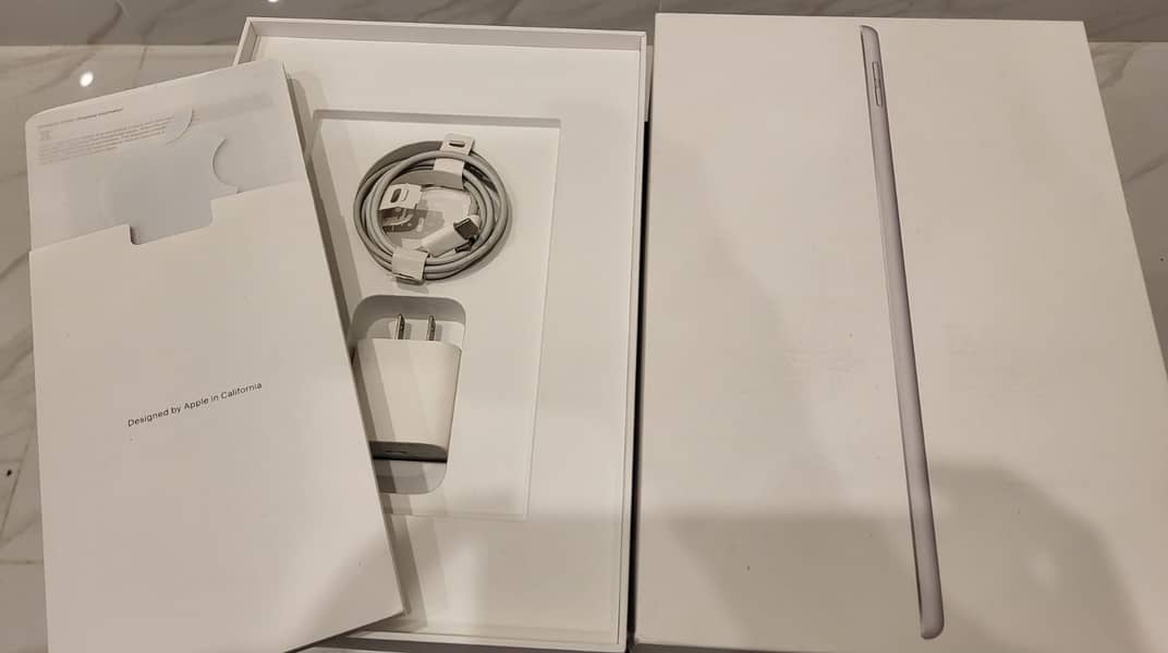 Apple Ipad 8th generation 32gb 2