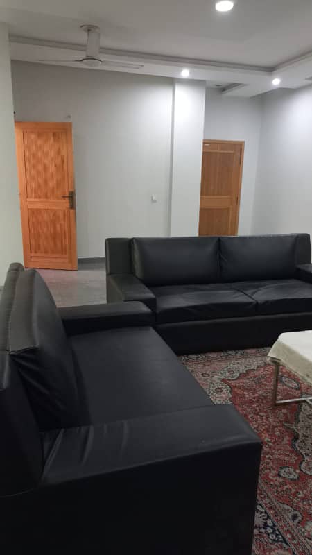 1kanal full furnished house for rent for short and long time 40