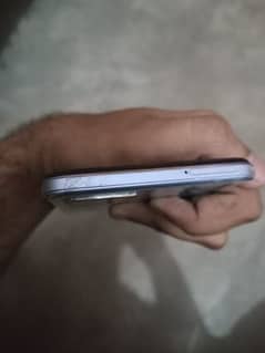 vivo y21t 10 by 10 condition 4 128 daba charger sath hai 03167645087 0