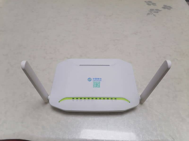 Fiberhome HG6821M Dual band xpon 2G&5G wifi router 1