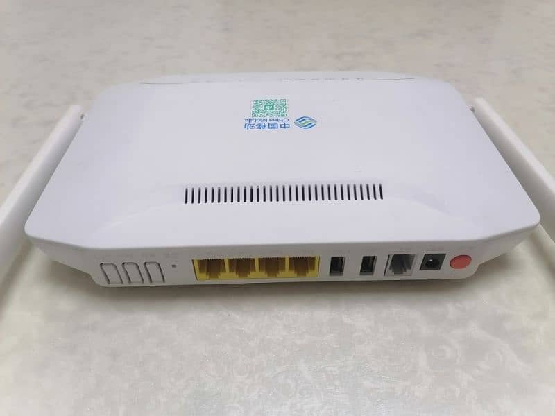 Fiberhome HG6821M Dual band xpon 2G&5G wifi router 2