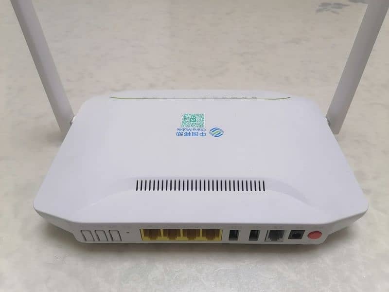 Fiberhome HG6821M Dual band xpon 2G&5G wifi router 3