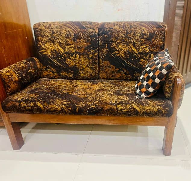 six seater sofa set in pure sheesham wood 1