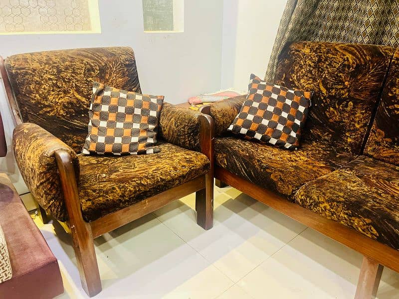 six seater sofa set in pure sheesham wood 4